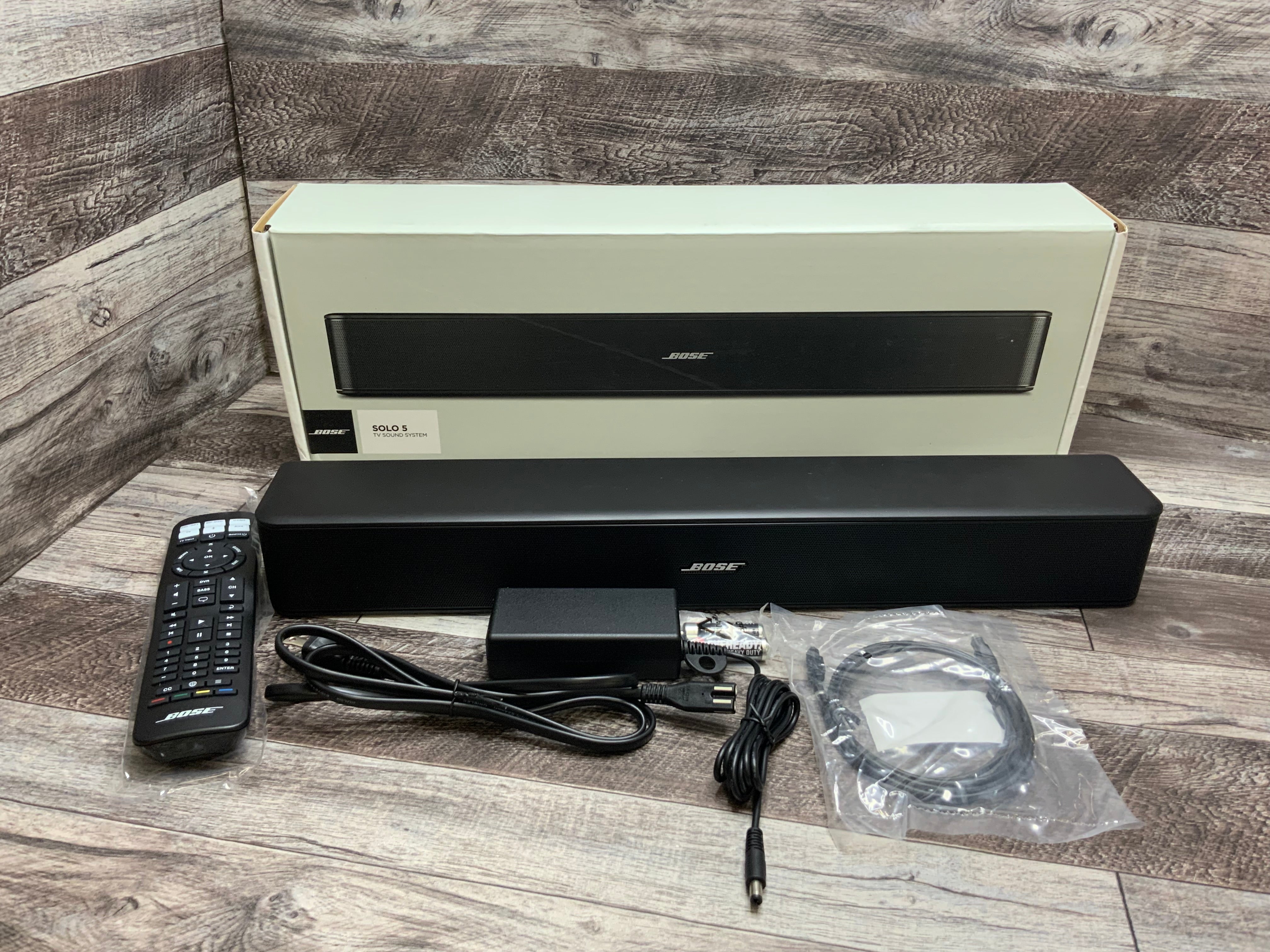 Bose Solo 5 TV Soundbar Sound System with Universal Remote Control, Black (8069591433454)